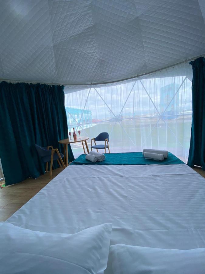 Отель Glamping By The Sea Нэводари Экстерьер фото